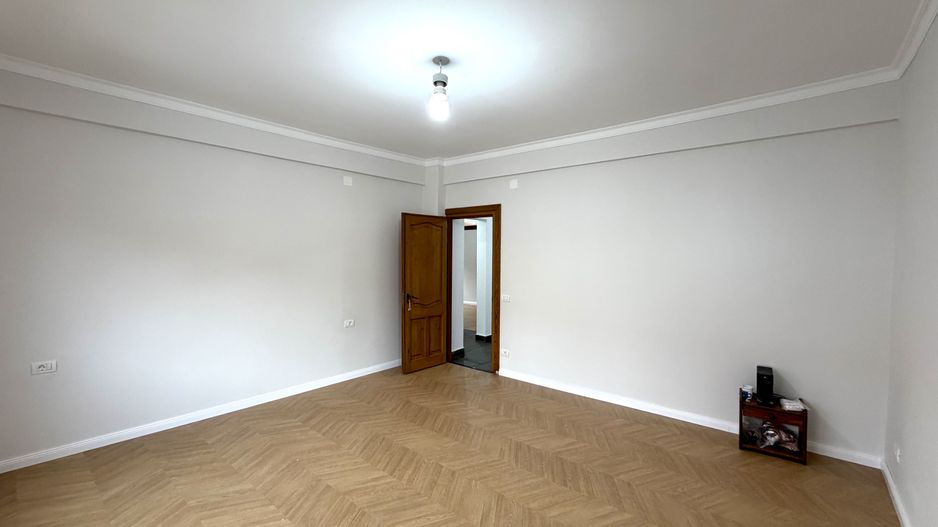 Apartament 1 in Vila Mediteraneana zona centrala - Poză 2