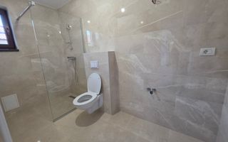 Super Oferta! Casa Individuala 4 Camere, 2 Bai, 700mp Teren - Poză 6