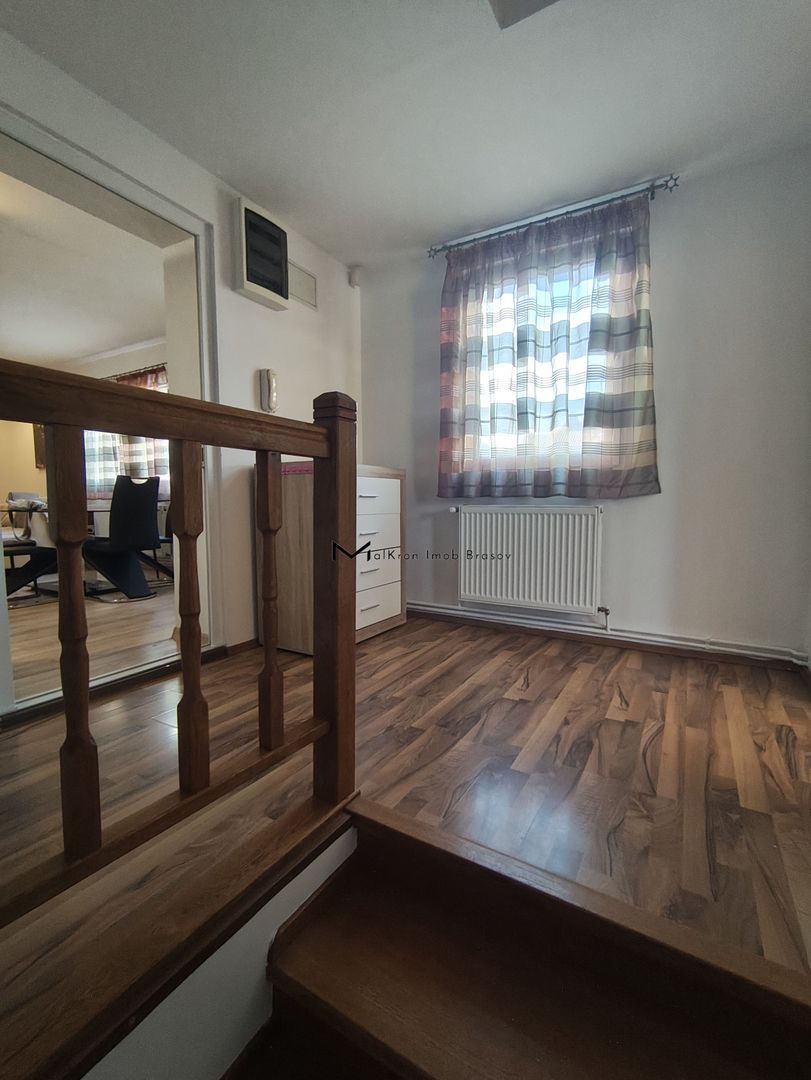 Casa de inchiriat Centrul Civic - Poză 5