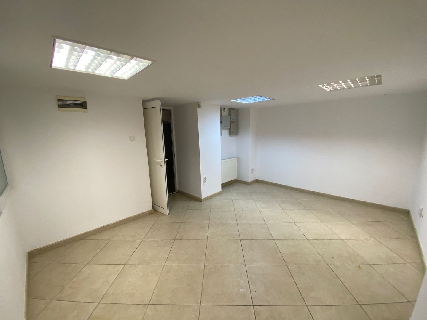 Spatiu de birou -zona strada Cluj - Poză 9