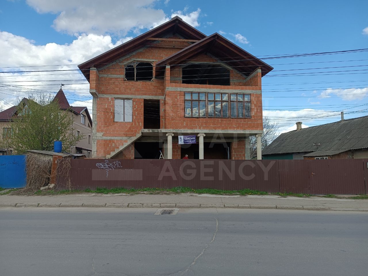 Vânzare, casă, 2 nivele, 169 mp + 11 ari, strada Kiev, Bălți - Poză 1