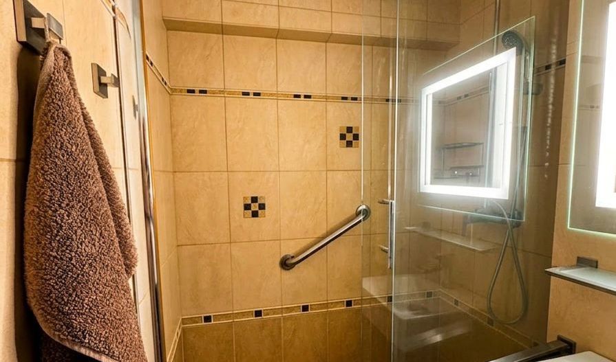 Apartament superb cu doua camere, Piata Sudului 94.500€ - Poză 12