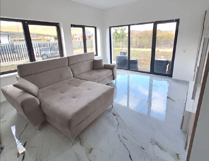 Casa individuala cu 3 camere, 600 mp teren, Kaufland- Cetate - Poză 1