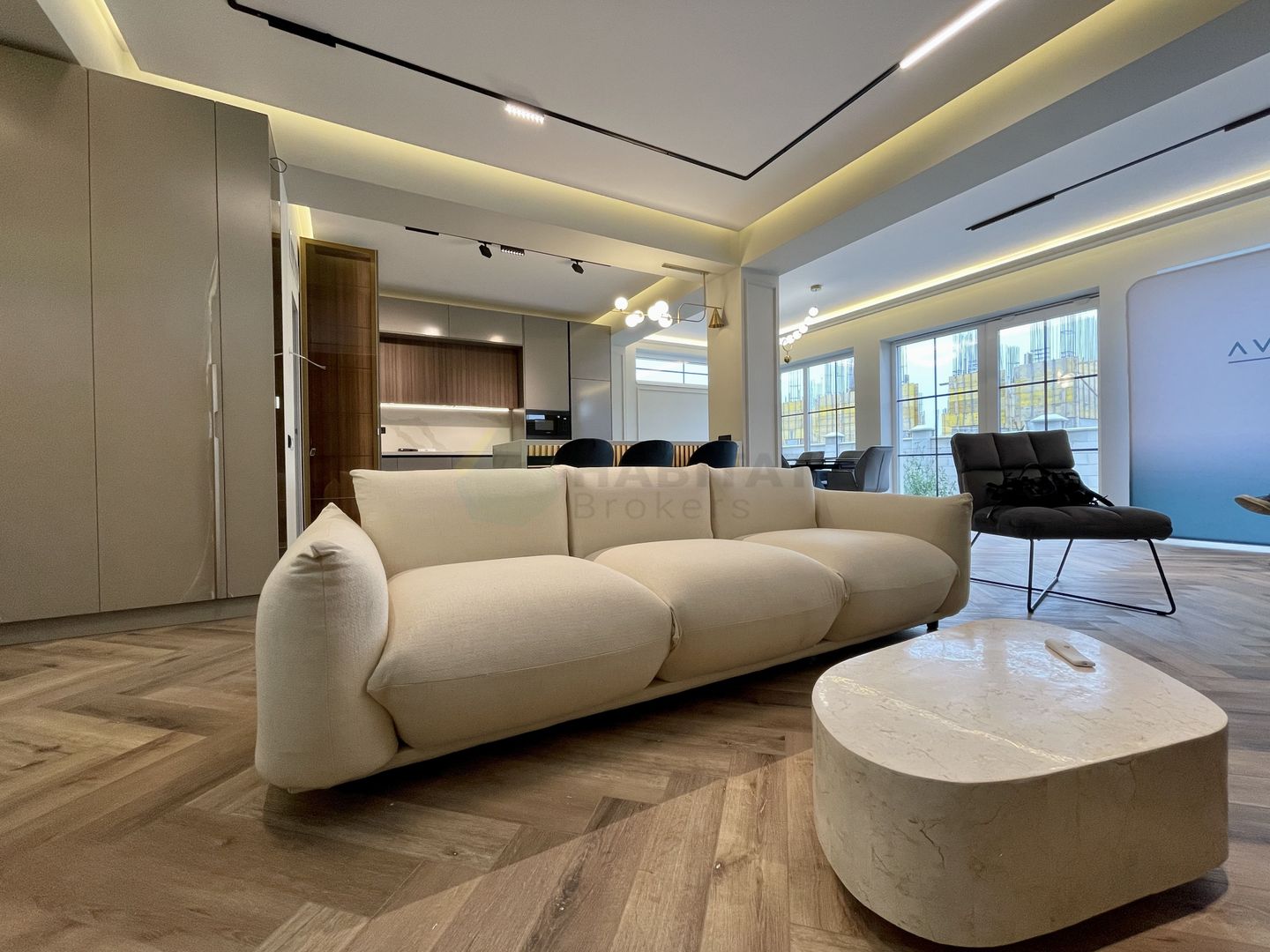 Vila 5 camere mobilata si utilata / Avangarde by the Lake - Poză 6