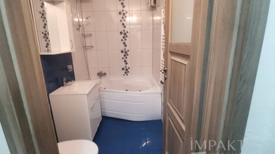 Apartamentu cu 2 camere in zona Semicentrala - Poză 10