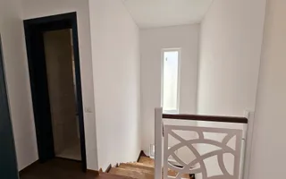 Vila 4 camere | 3 bai | comuna Berceni - Poză 12
