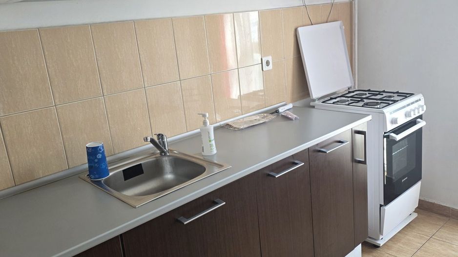 Garsoniera moderna, spatioasa, pet friendly, centrala, etaj 8, dressing generos - Poză 2