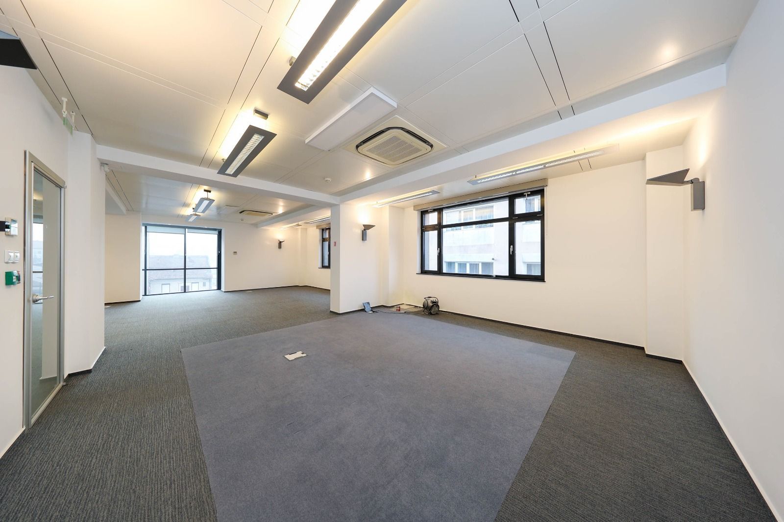 Clădire de birouri și centru de date – Oportunitate exclusivă in Brasov - Poză 28