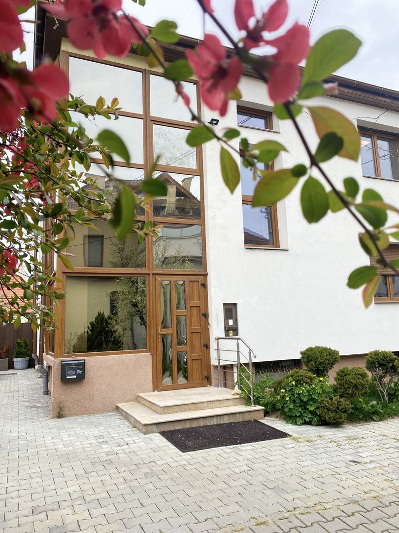 Spatiu birouri Centru, langa pacrul Sub Arini, Sibiu - Poză 11