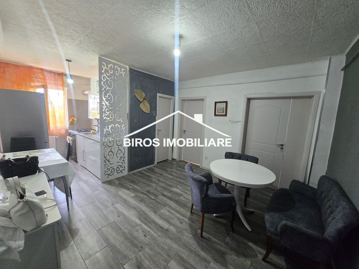 3 camere Brazda - Casa cu Tei - Poză 2