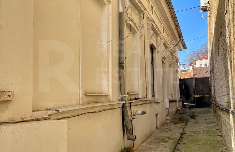 De vânzare – Clădire impresionantă, 11 camere, 9 dormitoare, Păcurari - Poză 11