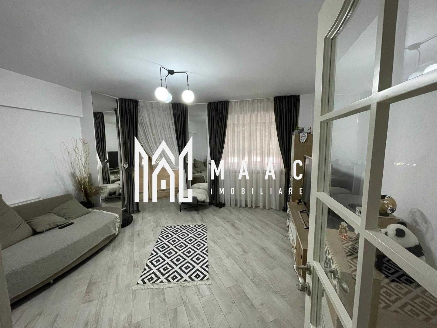 Apartament 3 camere de vânzare | Râmnicu Vâlcea, Ostroveni - Poză 2