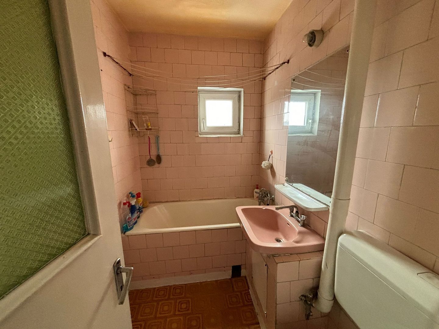 APARTAMENT CU 4 CAMERE ZONA DÂMBU CU 90mp - Poză 11