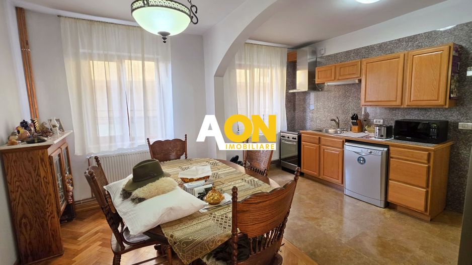 Duplex mobilat, utilat, 4 camere, garaj, zona exclusivista, Cetate - Poză 6