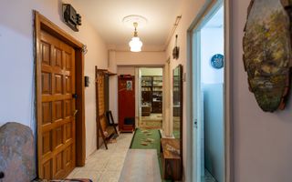 Apartament 3 camere de vânzare, Ultracentral, Bacău - Poză 3