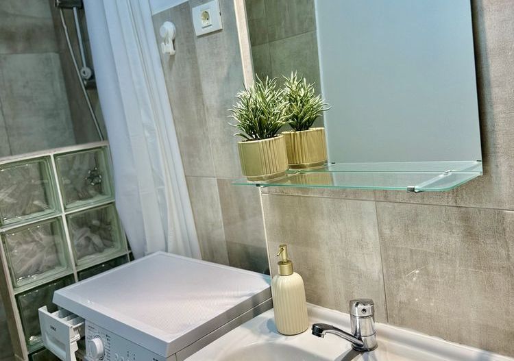 Inchiriez Garsoniera Dristor Sector 3 - Poză 8