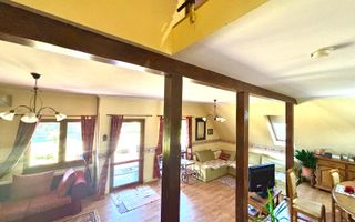 Casa individuala cu pozitie centrala, teren 1140 mp - Sanmihaiu Roman - Poză 4