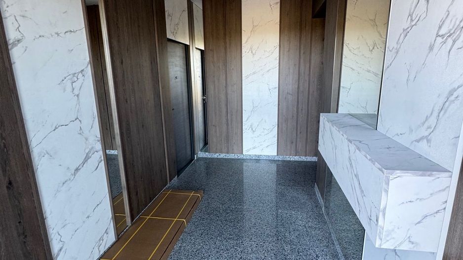 Apartament 2 camere Tunari cu CURTE - Poză 12