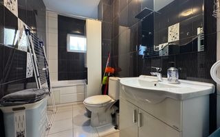 Apartament cu 2 camere de inchiriat Junior Residence cu loc parcare - Poză 8