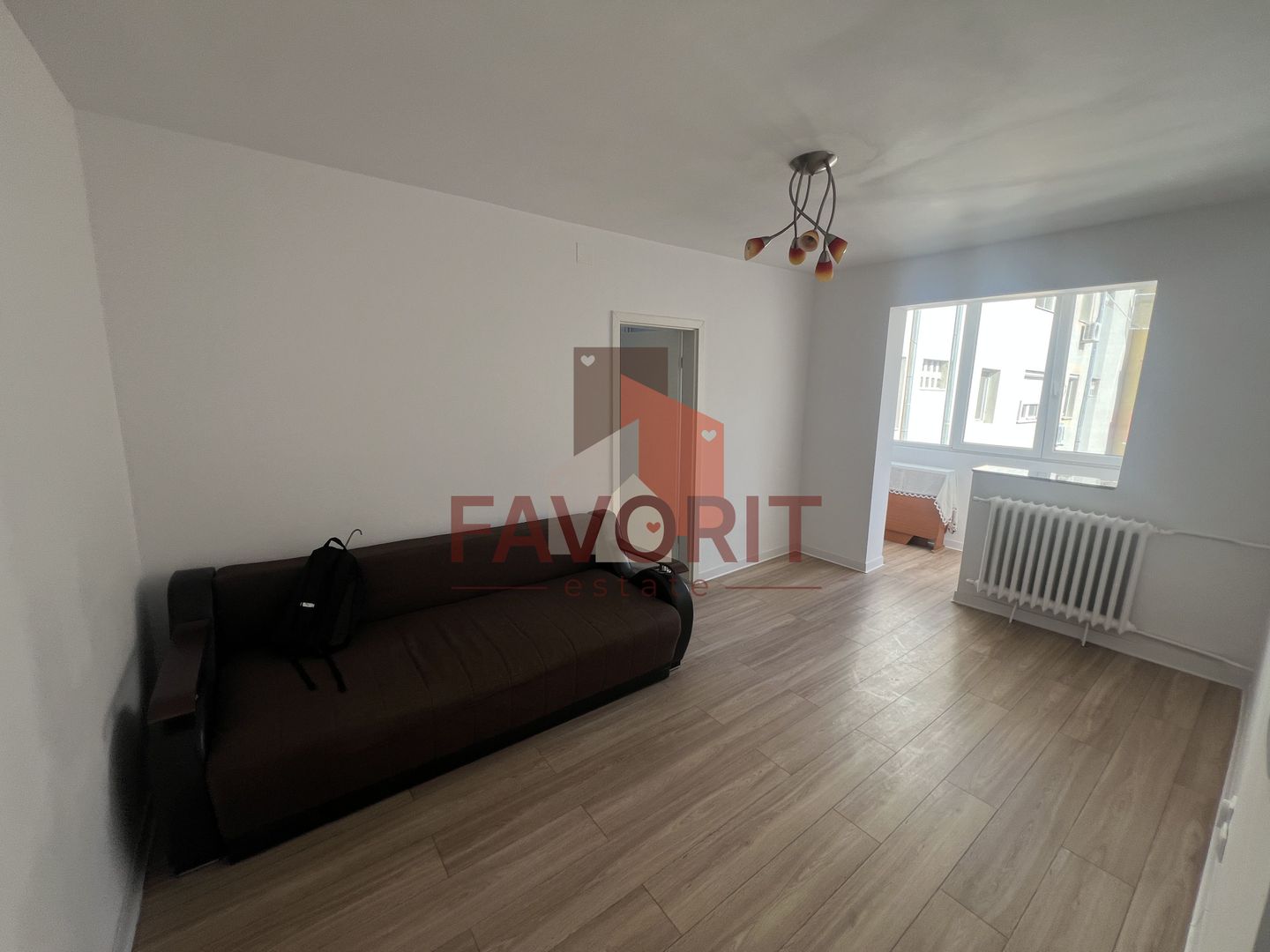 Apartament 3 camere | Etaj3 | Spitalul Judetean - Poză 1