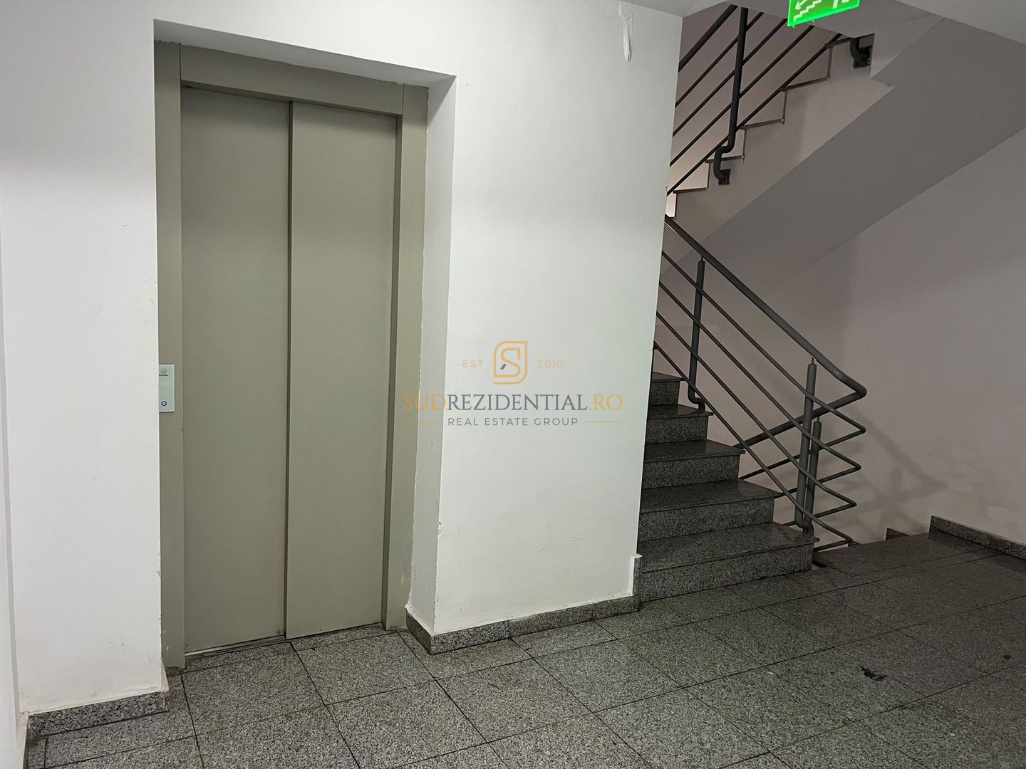 Apartament 2 camere, finalizat 2015,  49,69 mp, Grand Arena, Sector 4 - Poză 15