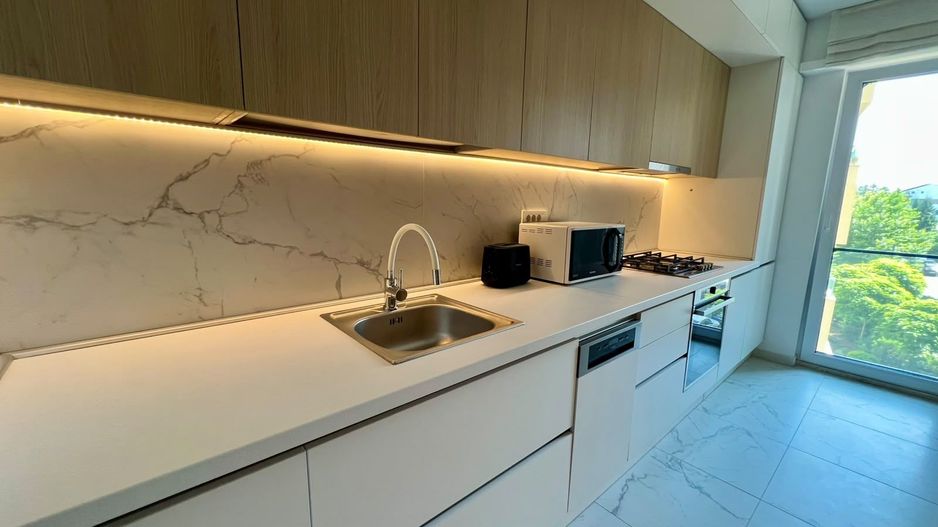 Apartament 2 camere, Aviatiei, balcon 9,5 mp - Poză 4