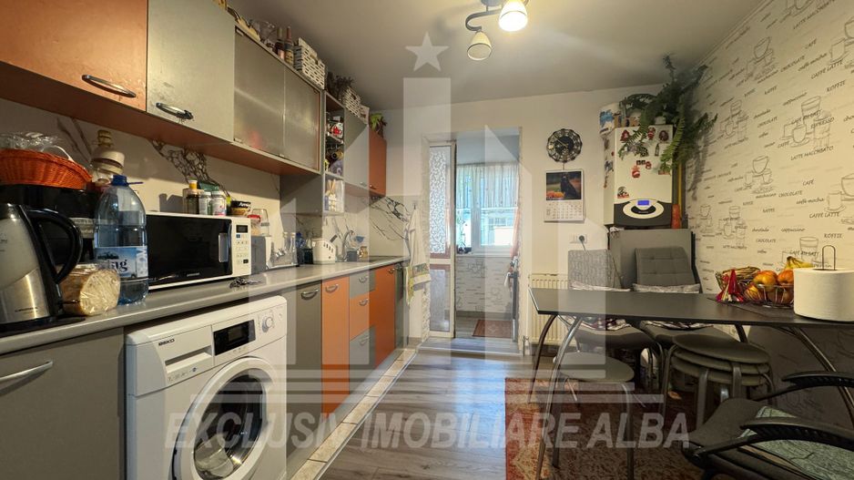 Apartament 2 camere de vanzare, Cetate - Poză 1