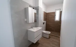 Vila de vanzare-4 camere-2 bai - Poză 21