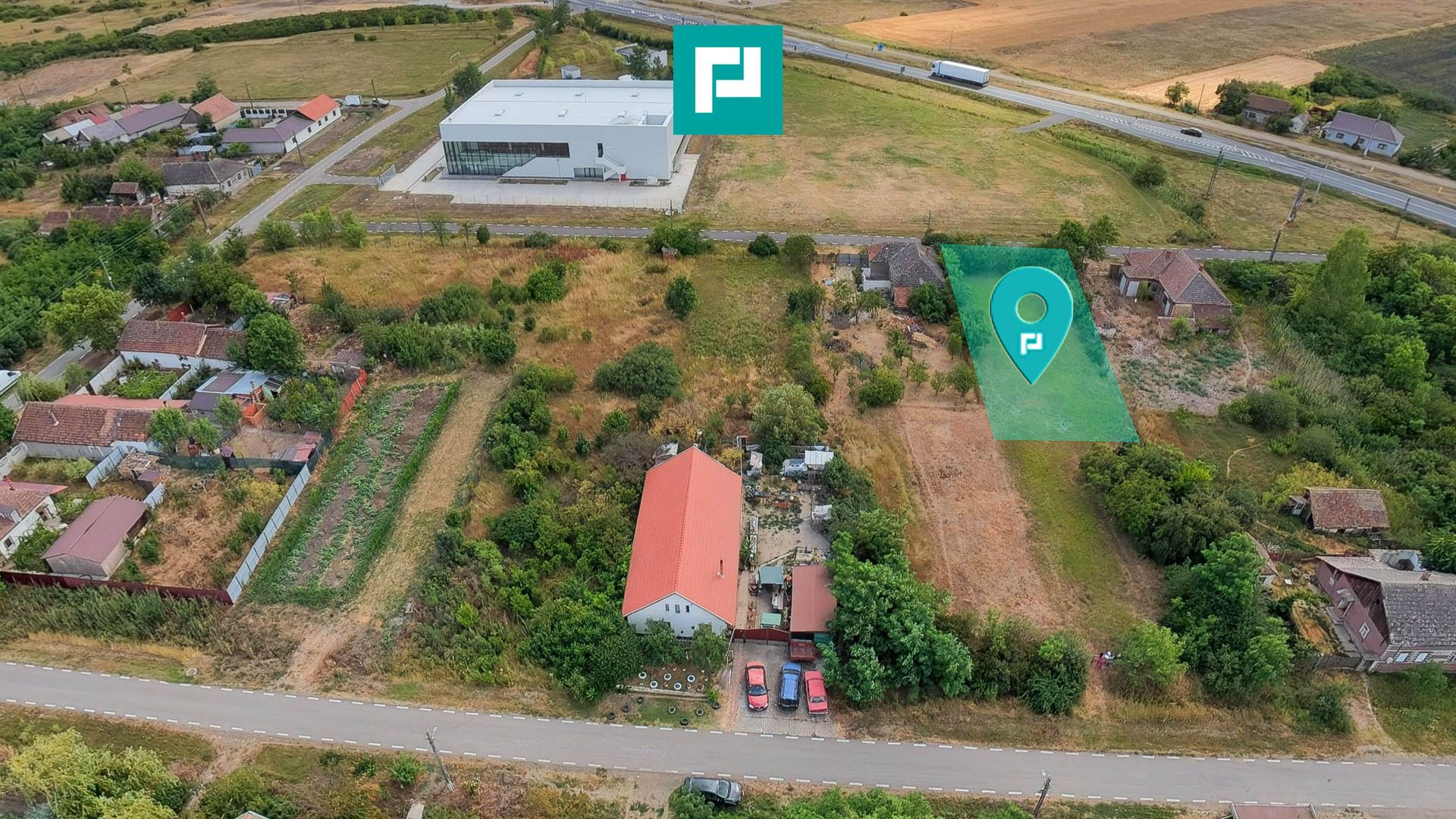 LOC DE CASĂ ZERIND 714 MP - Poză 3