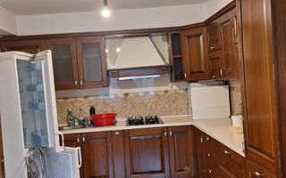 Casa de inchiriat Curtea de Arges - Poză 10