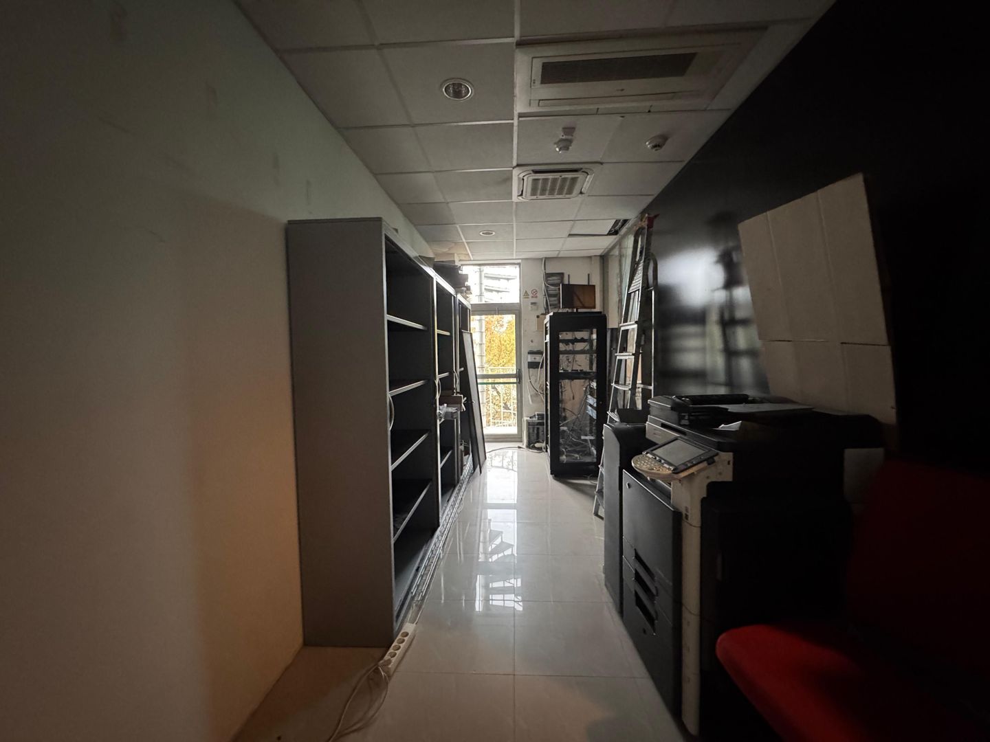 SPATIU DE BIROURI | SPLAIUL UNIRII | 7 locuri de parcare - Poză 16