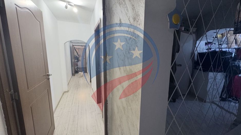 Apartament 3 camere decomandat Craiovita Noua-Scoala nr. 33 - Poză 6