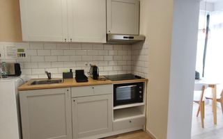 De închiriat garsonieră cochetă | Central | Clădire recent renovată - Poză 5