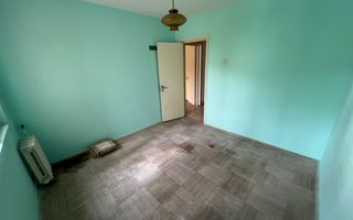 Apartament 4 camere, etaj 1/4, zona Mausoleul Eroilor - Sud - Poză 6