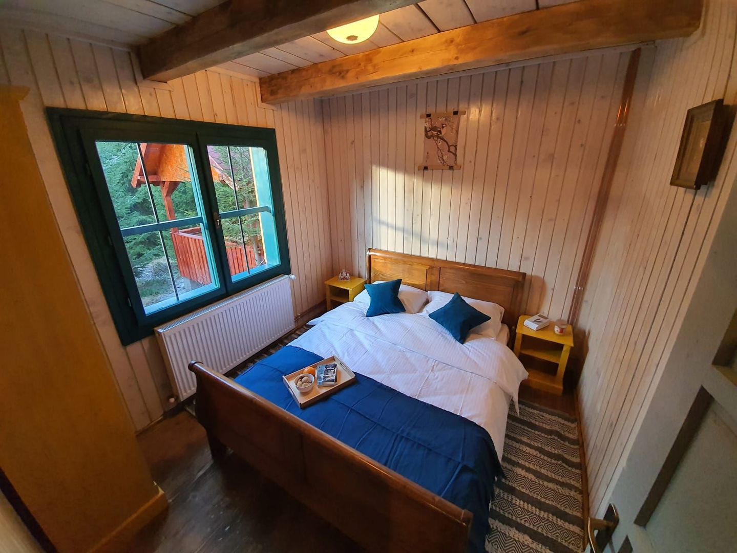 Cabană de vânzare-complet utilată, ideală pentru regim hotelier. - Poză 10