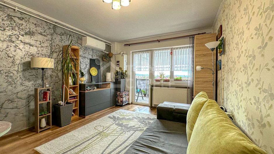 Lumina și liniștea unui acasă complet – apartament cu terasă generoasă - Poză 3