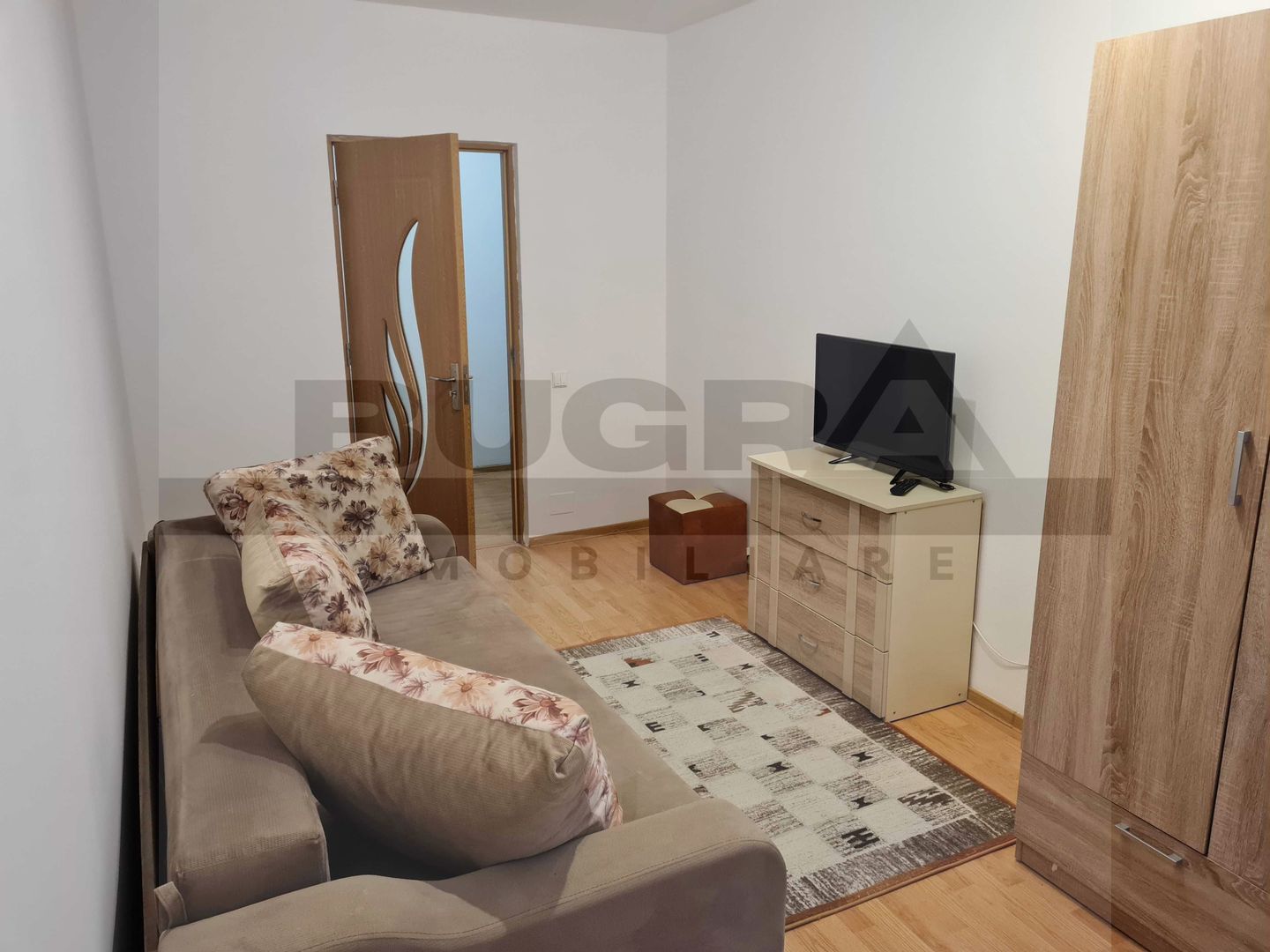 Apartament cu 3 camere, 75 mp, parcare, etaj intermediar, Zona Coposu - Poză 4