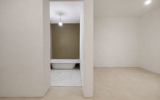 2 camere la parter, renovare avansată | Str. Argeșelu, Școala 110 - Poză 9