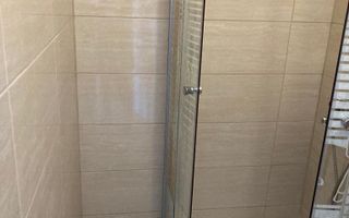 Cameră de închiriat în bloc de garsoniere / aprox.14-16 mp utili - Poză 4