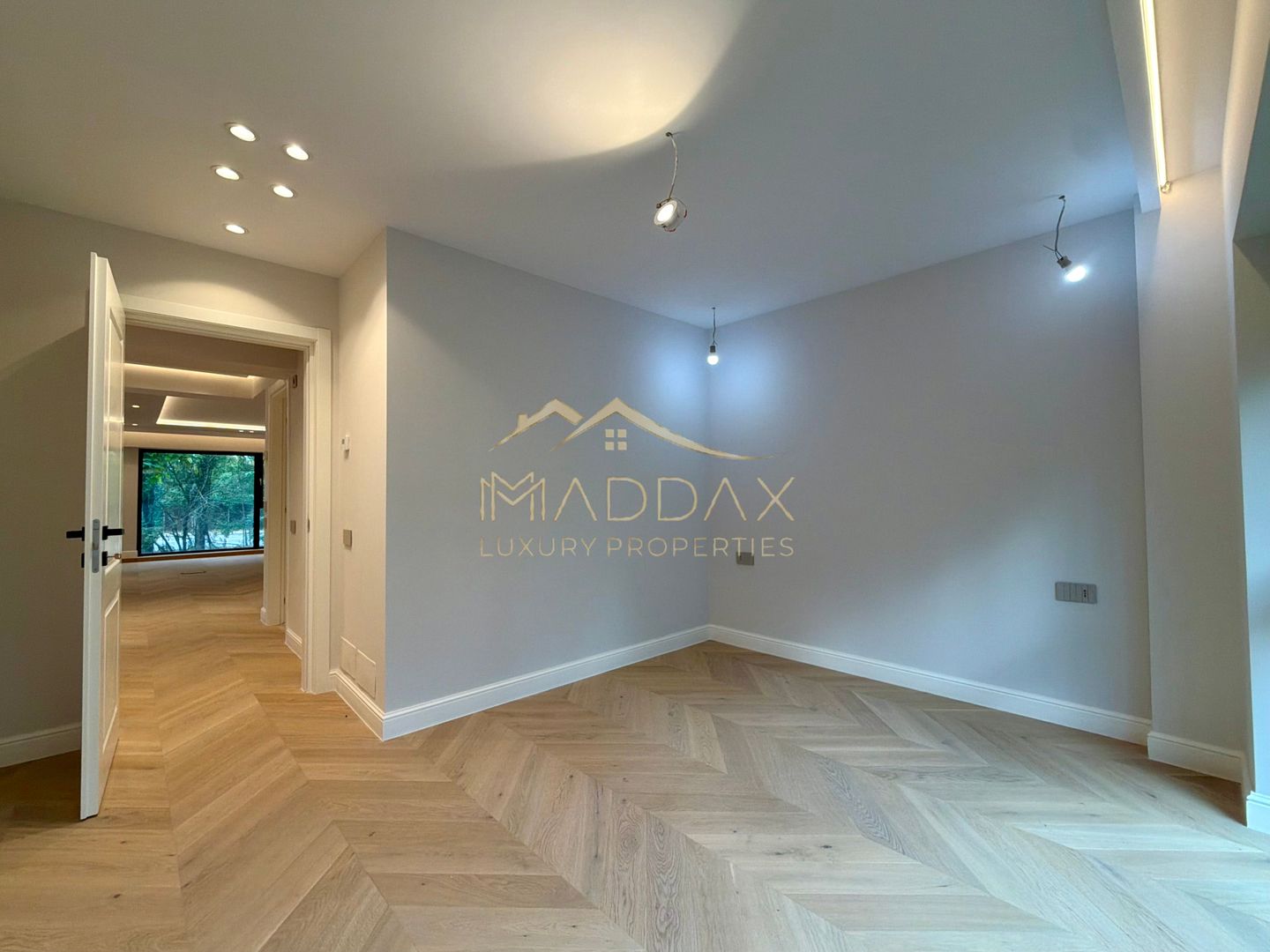 Duplex 4 camere cu gradina //  200 mp + curte 150mp // Straulesti - Poză 22