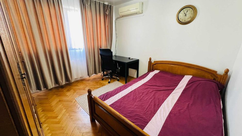 Apartament Titan/Scoala 195 Hamburg - Poză 4