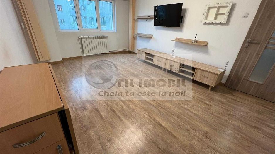 Apartament 3 camere Decomandat - Dacia 123000 euro - Poză 2