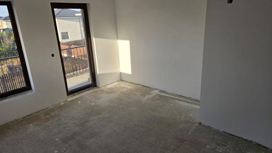 Comision 0% | Casa de vanzare in Dezmir | 149 utili | 2 parcari - Poză 15