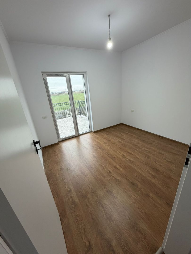 COMISION 0%, Casa Individuala, 4 Camere, 105 mp si 350 Teren, SACALAZ - Poză 3