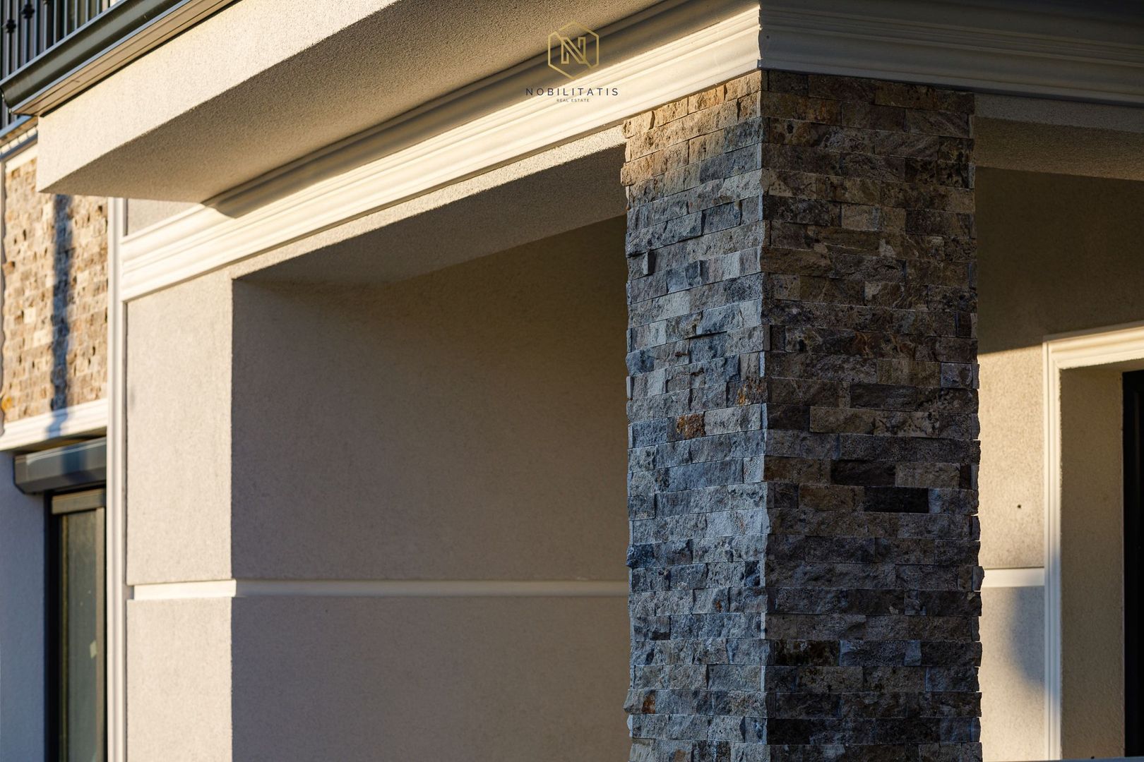 Duplex nou deosebit - despartit prin camera tehnica | Curte amenajata - Poză 3