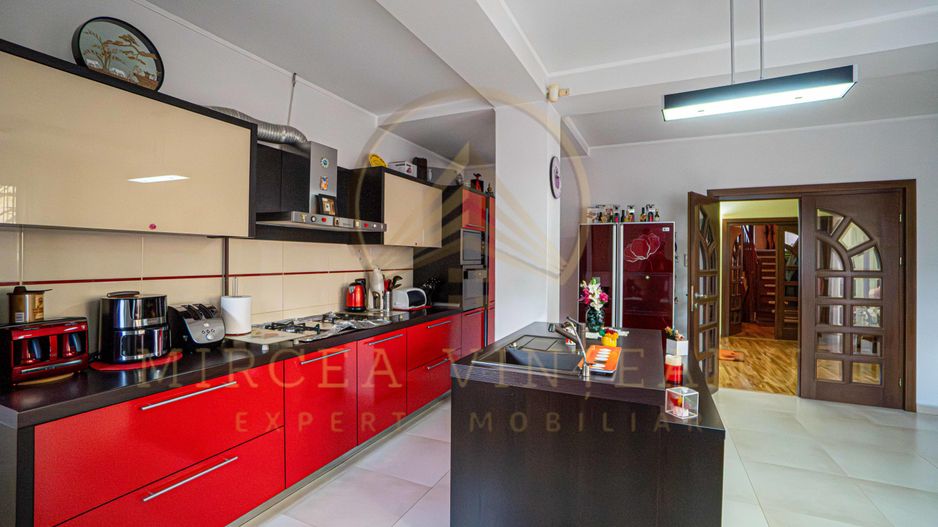 DACIA - Vila D+P+1E+M, teren 780 mp, deschidere 24 ml. - Poză 13