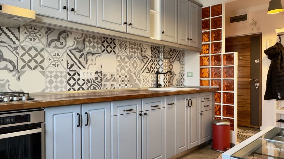 Apartament 3 camere V.V. Stanciu 7 | Timpuri Noi | Renovat - centrala termica. - Poză 1