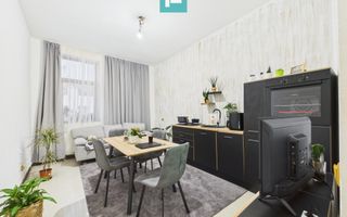 Casa cu 6 camere in Parneava - Poză 3