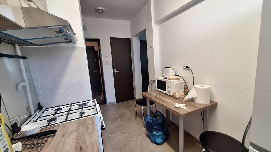 Apartament 2 Camere| Renovat | Gheorgheni |Et Intermediar|CT Proprie| NEGOCIABIL - Poză 3