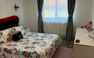 Apartament de vânzare - Poză 3